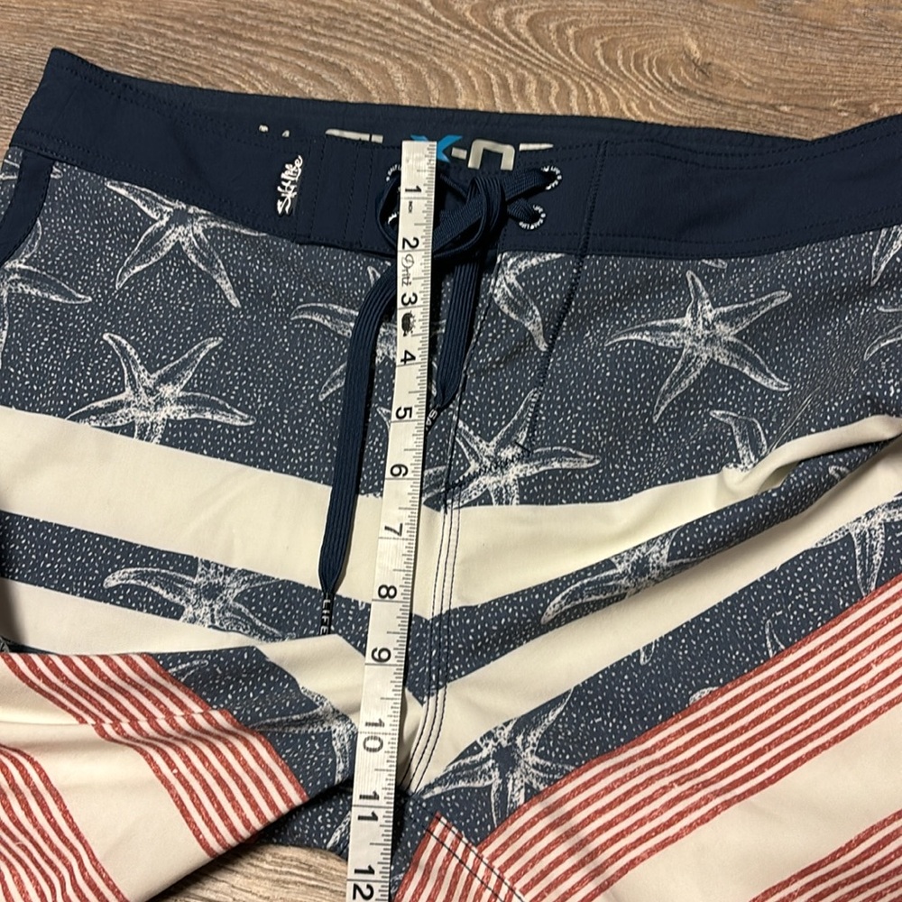 Brand🆕🔥😍🔥 SALT LIFE boardshorts - Picture 14 of 17